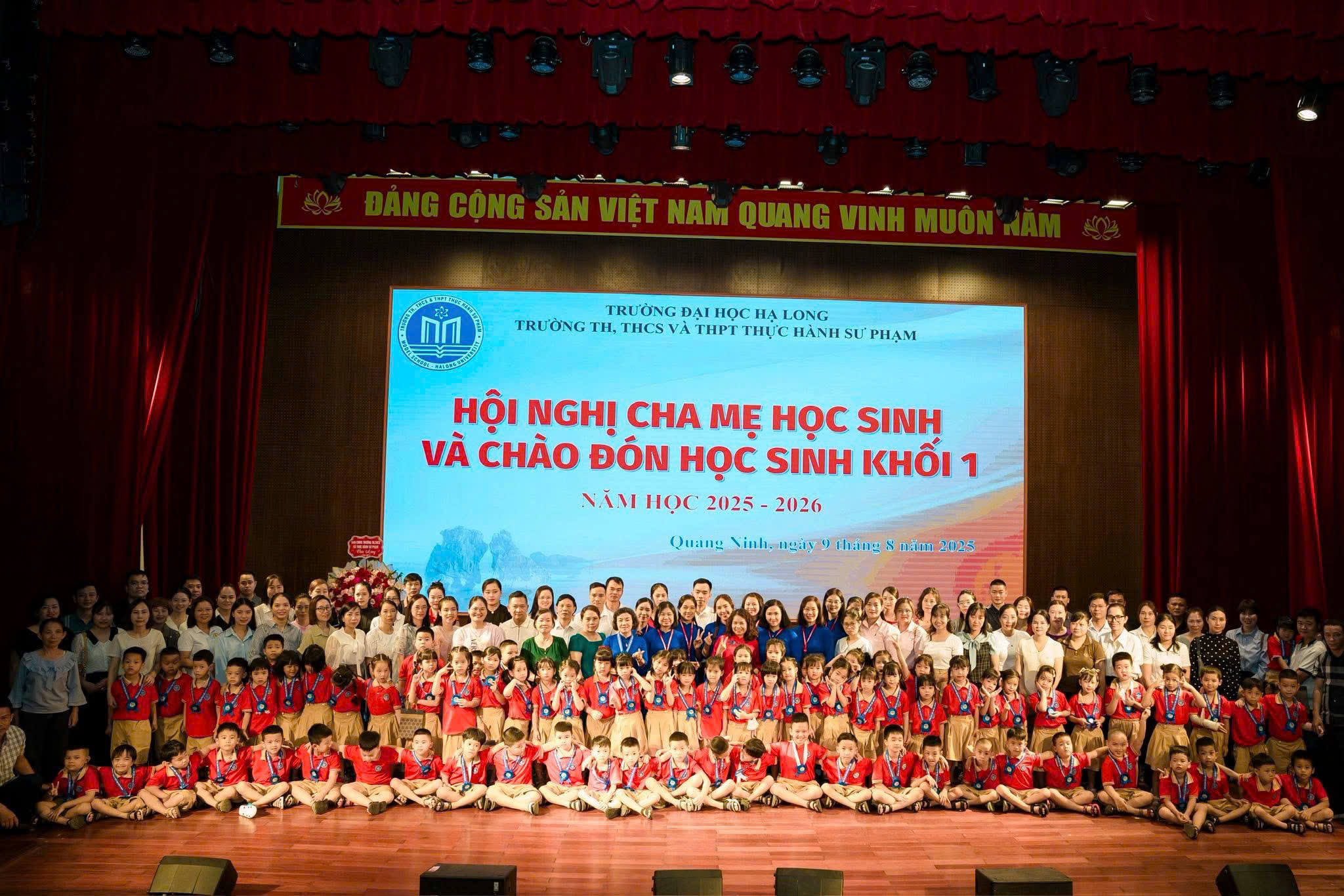 Trường TH, THCS và THPT Thực hành Sư phạm
